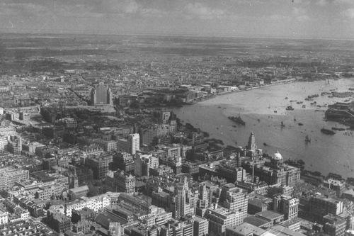 壁纸老照片,老照片中的壁纸风情