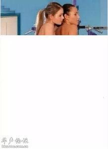 男人挤胸搞笑图片,盘点那些让人捧腹大笑的挤胸搞笑瞬间